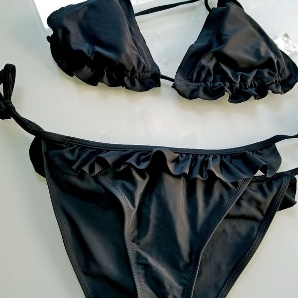 Cute Black String Bikini with Ruffles - Picture 4 of 6